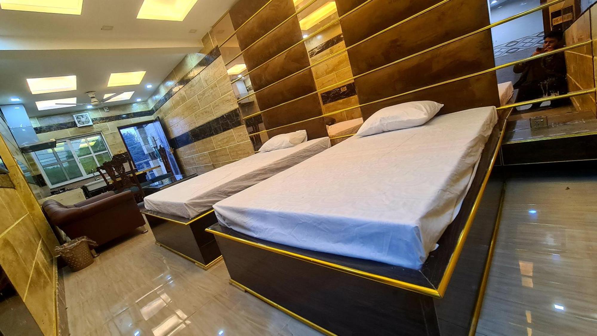 Smart Apartments & Hotel 라호르 외부 사진